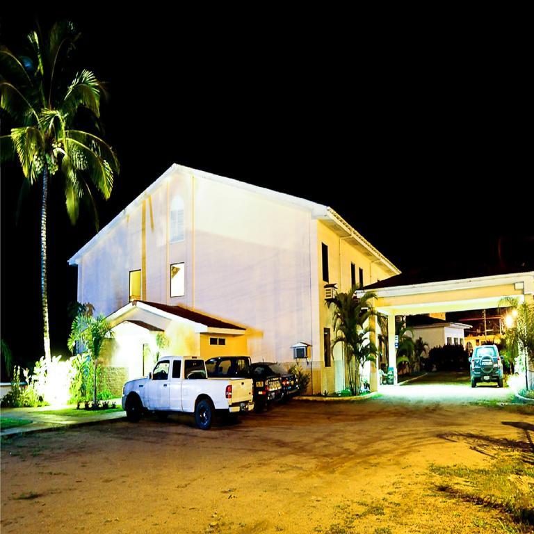 Hotel Presidente Selva La Merced  Extérieur photo